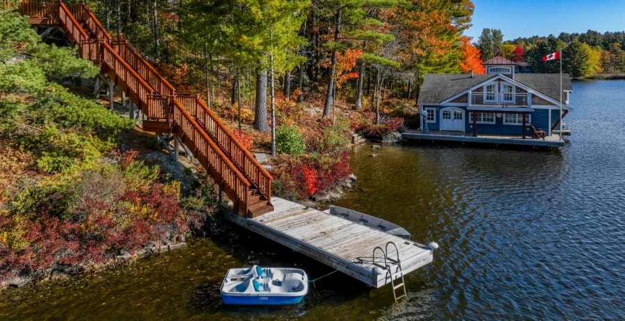 At Last Cottage  Vacation Villa - Muskoka Lakes